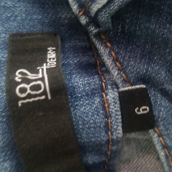1822 size 6 cuffed jeans - Picture 2 of 5